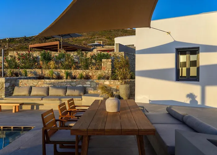 Anemone Villa Ambelász