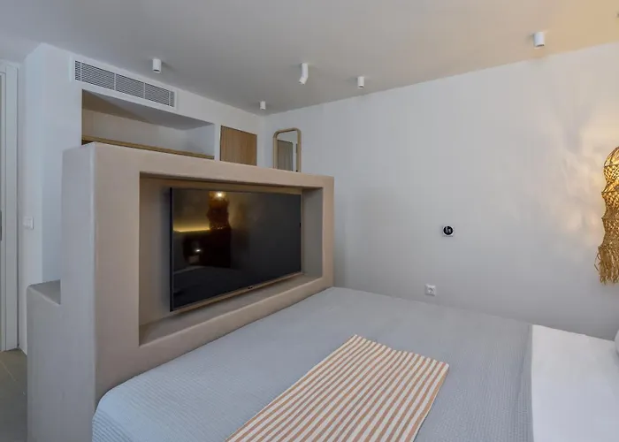 Anemone Villa Ambelász